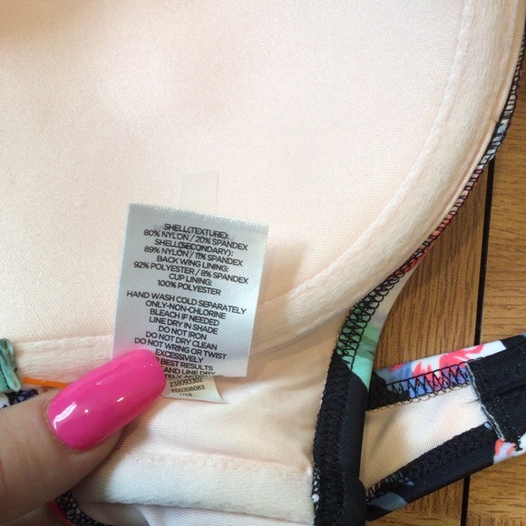 Shade & Shore Floral Light Lift Halter Bikini Top - Picture 10 of 11